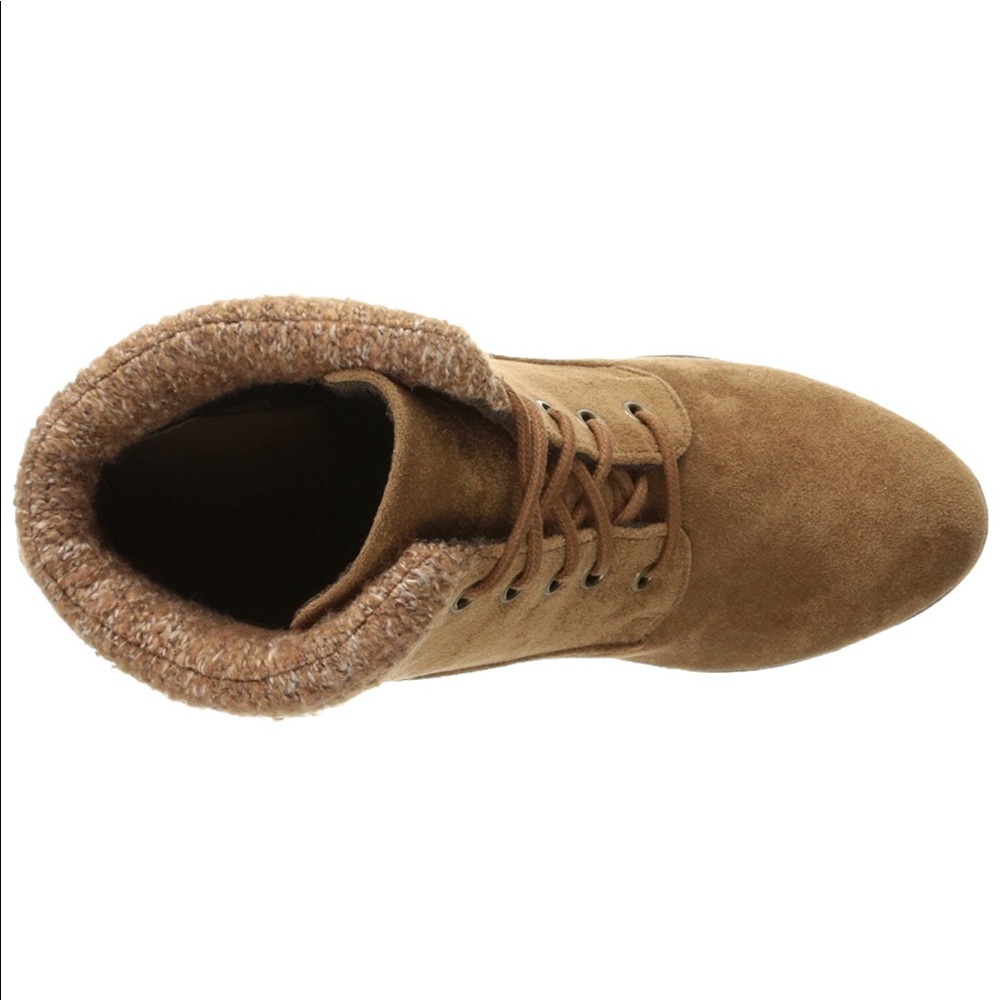 Sporty Sweater Lined Lace Up Wedge Booties - Picture 6 of 8